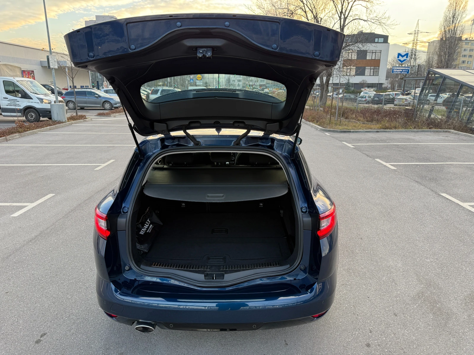 Renault Megane 1.5 DCI* NAVI* ���� ����*  | Mobile.bg � ����������� 12