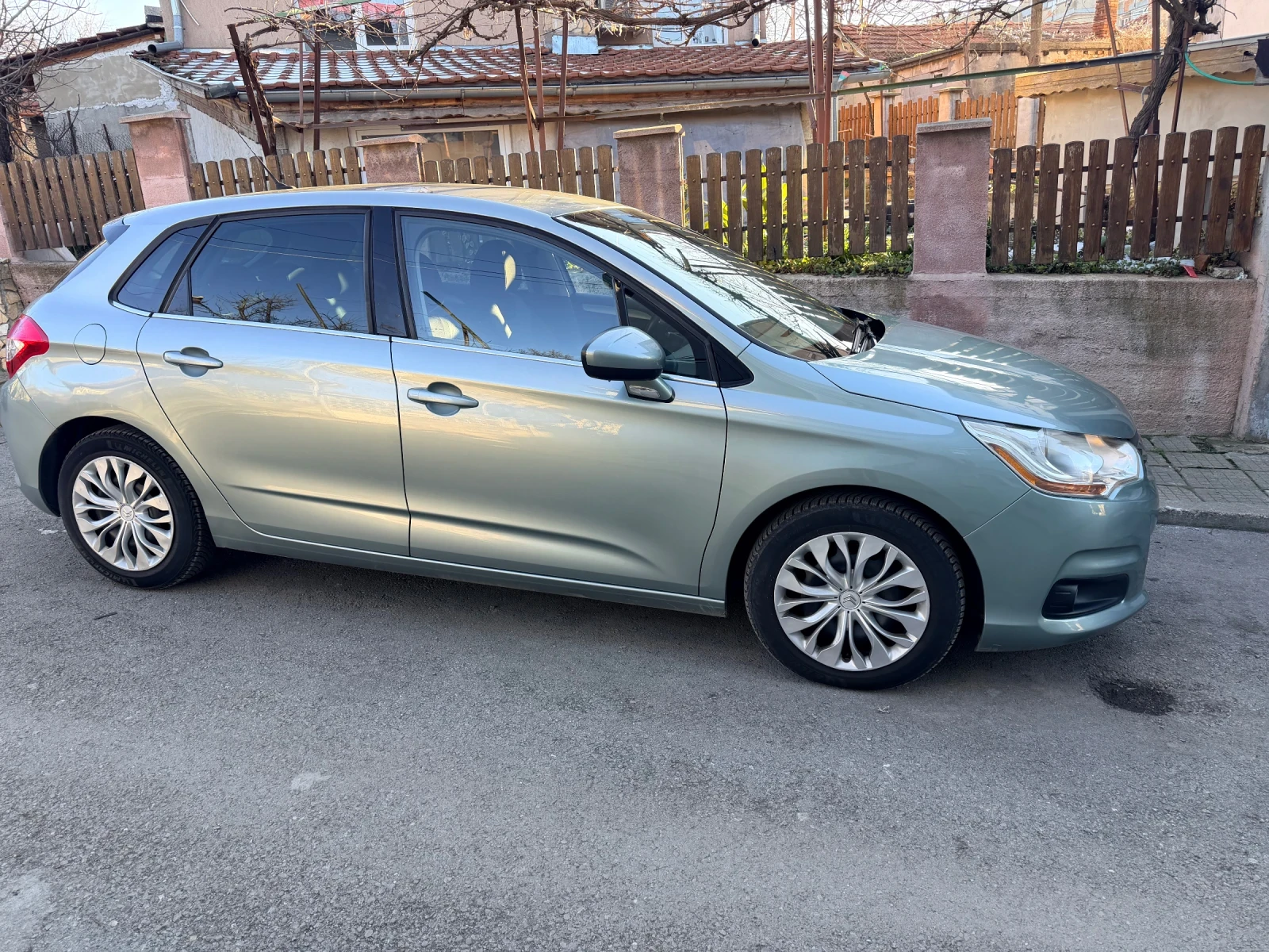 Citroen C4  - изображение 3