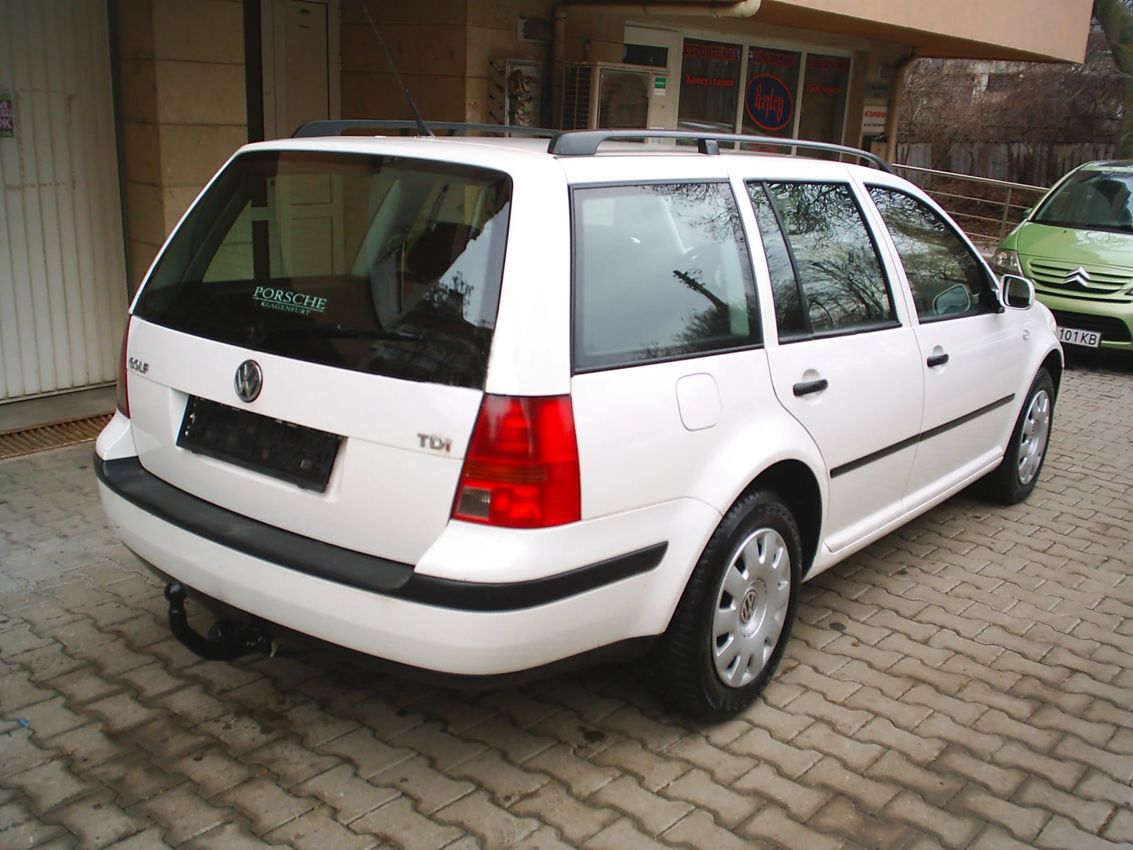 VW Golf 1.9 TDI 101k.c. - изображение 4