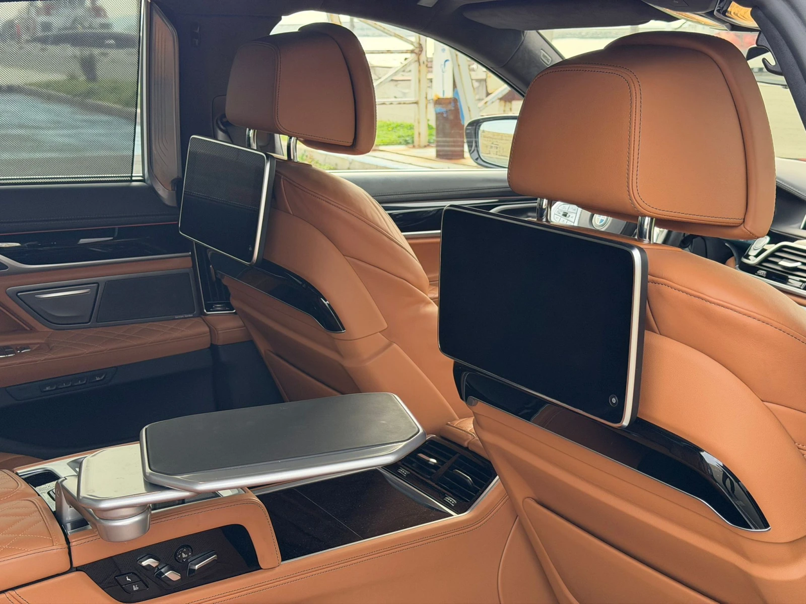 BMW 745 Le xDrive M Sportpaket 3xTV/H&K/Massage/Laser | Mobile.bg � ����������� 9