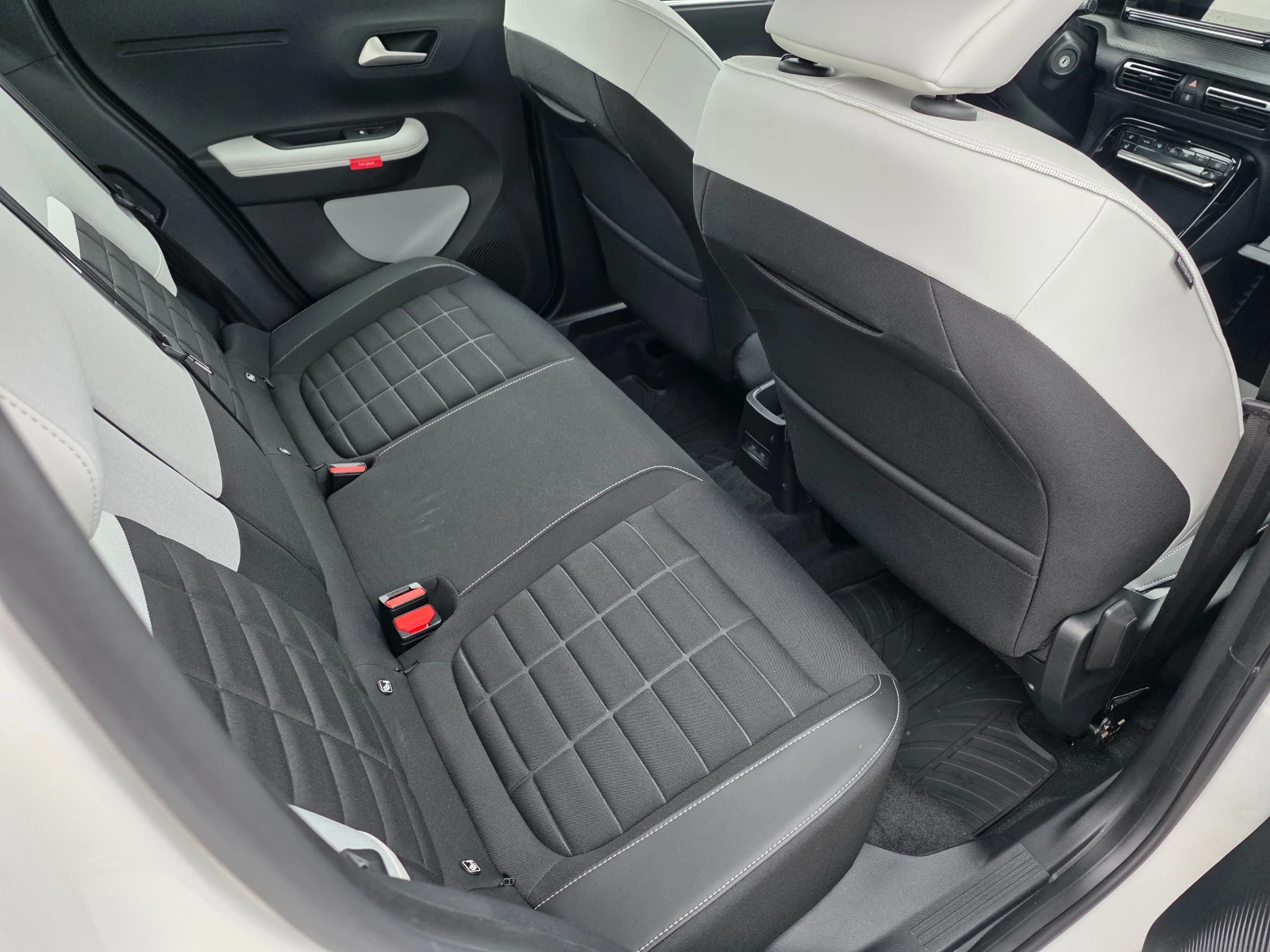 Citroen C3 1.2I 1347KM PLUS | Mobile.bg � ����������� 15