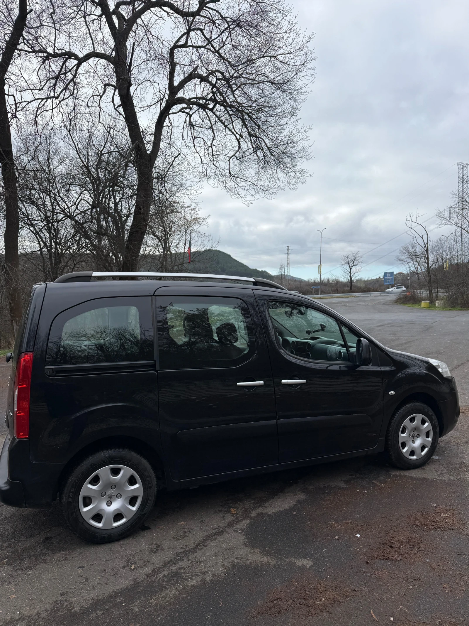 Peugeot Partner, снимка 5 - Автомобили и джипове - 53747878