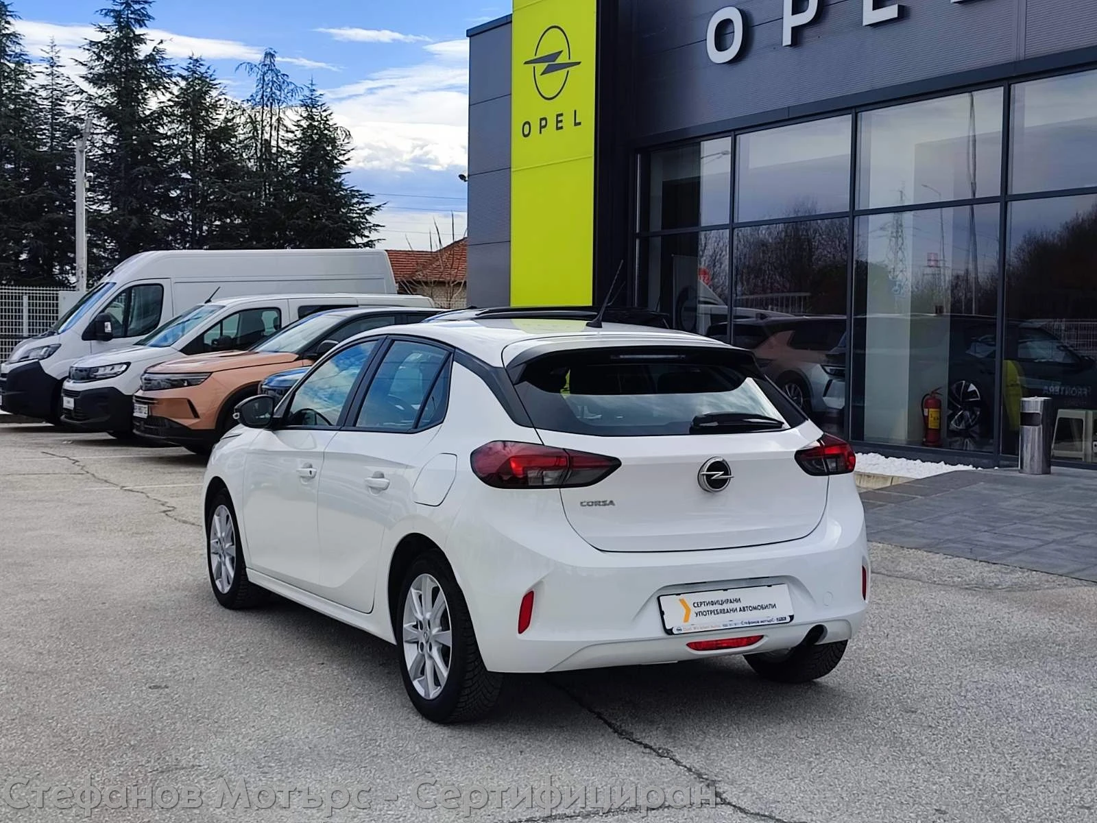 Opel Corsa Edition 1.2 (75hp) MT5, снимка 8 - Автомобили и джипове - 53817325