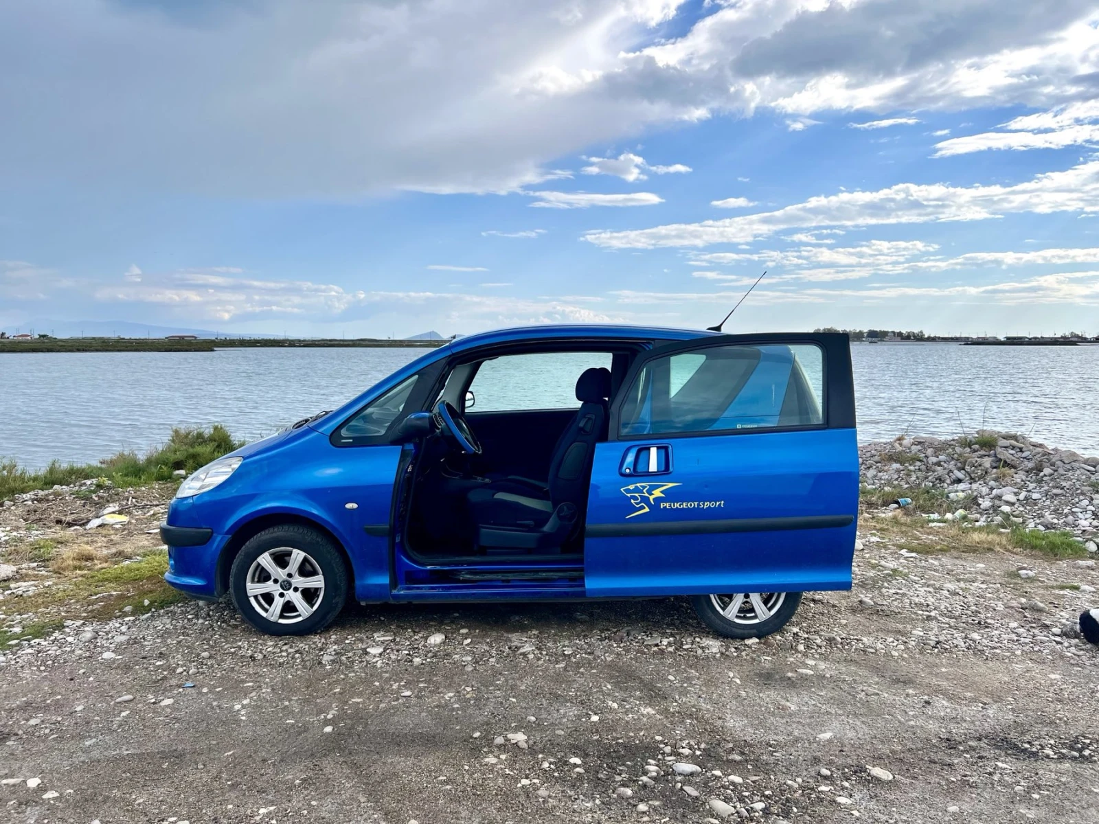 Peugeot 1007, снимка 7 - Автомобили и джипове - 54178227