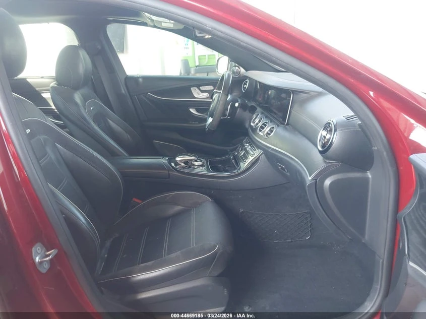 Mercedes-Benz E 63 AMG 2018 MERCEDES-BENZ AMG E 63 S 4MATIC, снимка 10 - Автомобили и джипове - 54486968