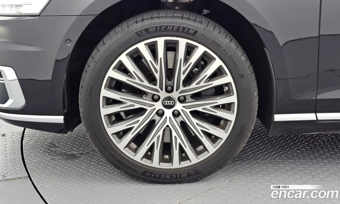 Audi A8 60TFSI| LONG| B&O| 360| PANO| ТЕЛЕВИЗОРИ| МАСАЖИ, снимка 5 - Автомобили и джипове - 54516404