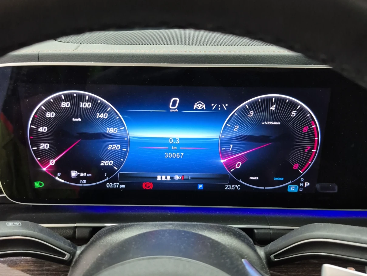 Mercedes-Benz GLE 450 2025 Mercedes-Benz GLE 450, снимка 8 - Автомобили и джипове - 54678069