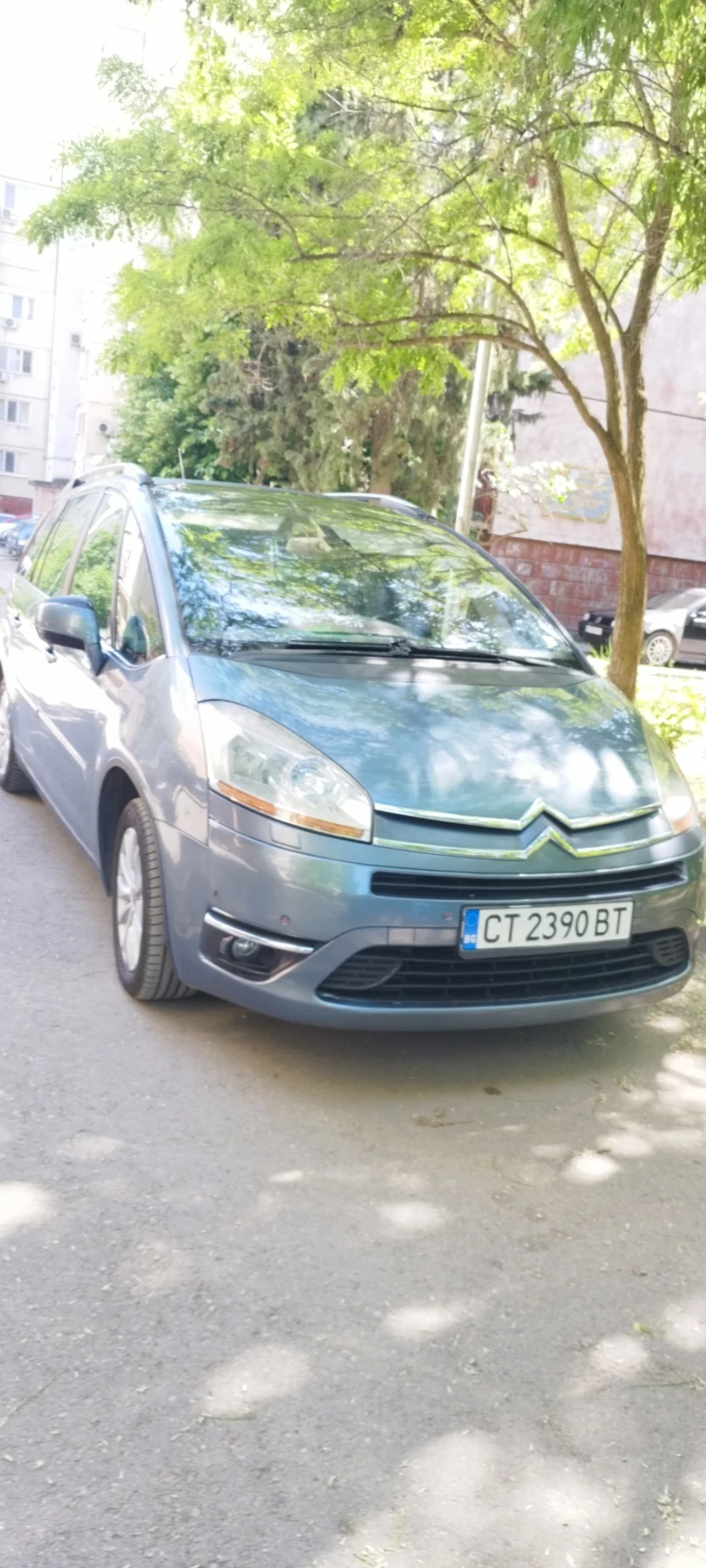 Citroen Grand C4 Picasso 2.0HDI(136)Експлозив, снимка 2 - Автомобили и джипове - 54735358
