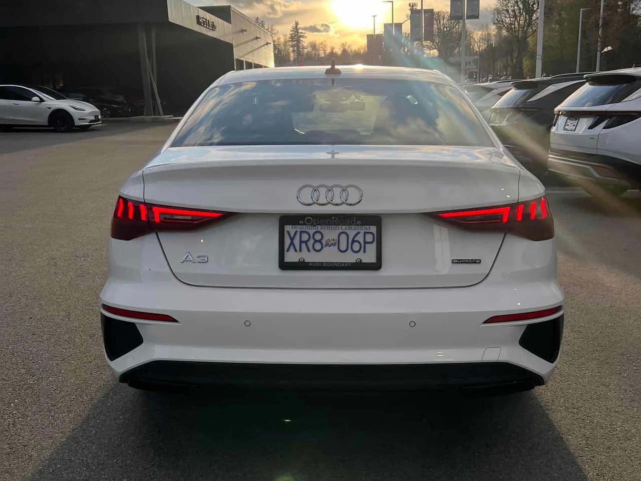 Audi A3 Progressiv /DISTRONIC/CAMERA/АВТОКРЕДИТ , снимка 4 - Автомобили и джипове - 55026886