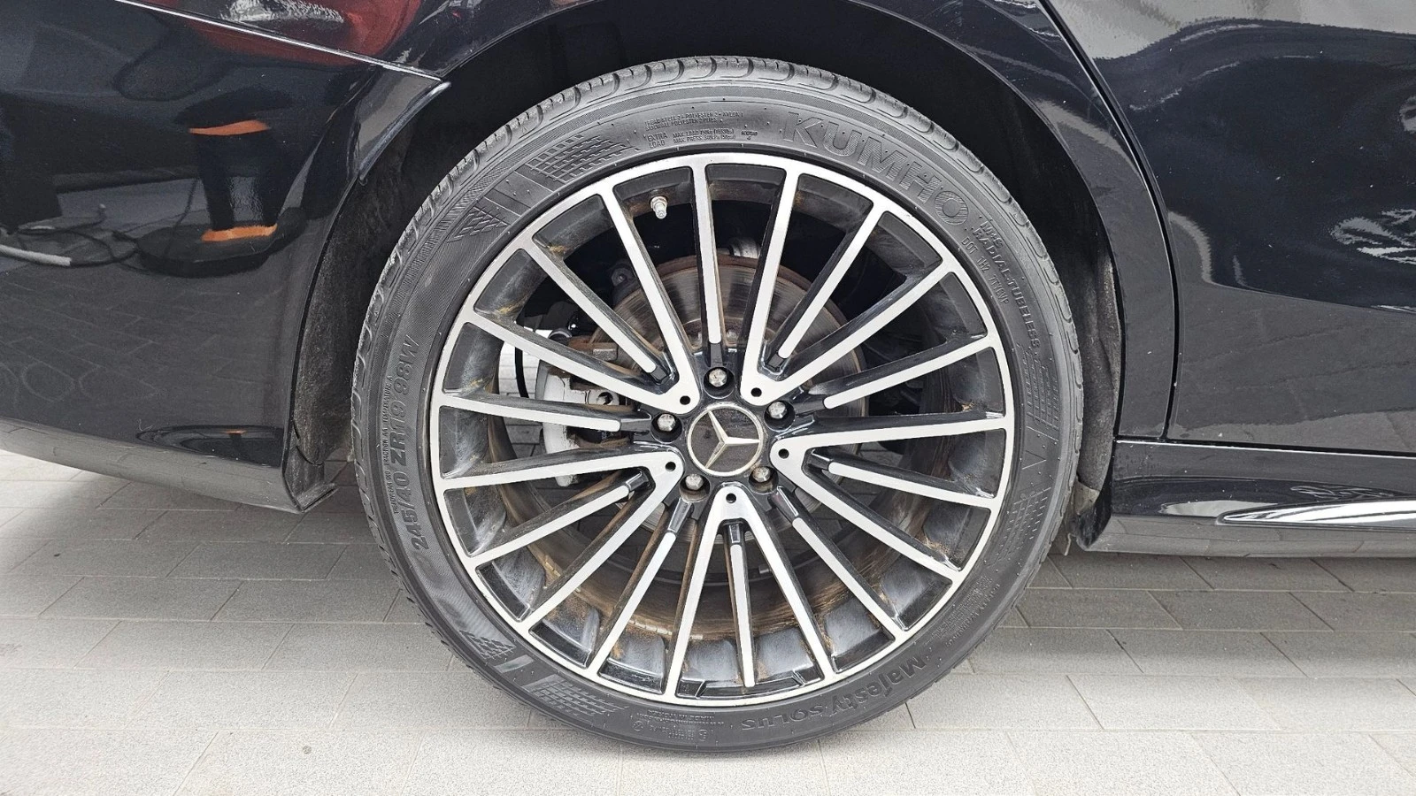 Mercedes-Benz C 220 4MATIC AMG* КОЖА* НАВИ* ПАНО* АВТОКРЕДИТ, снимка 5 - Автомобили и джипове - 55618832