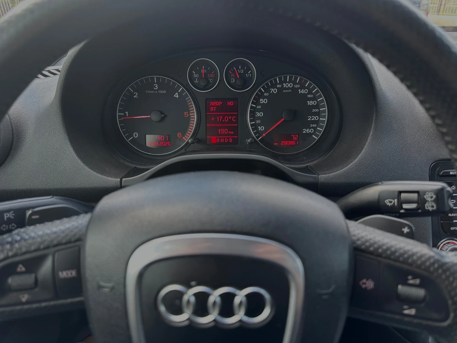 Audi A3 2.0 140 s line ������� | Mobile.bg � ����������� 12