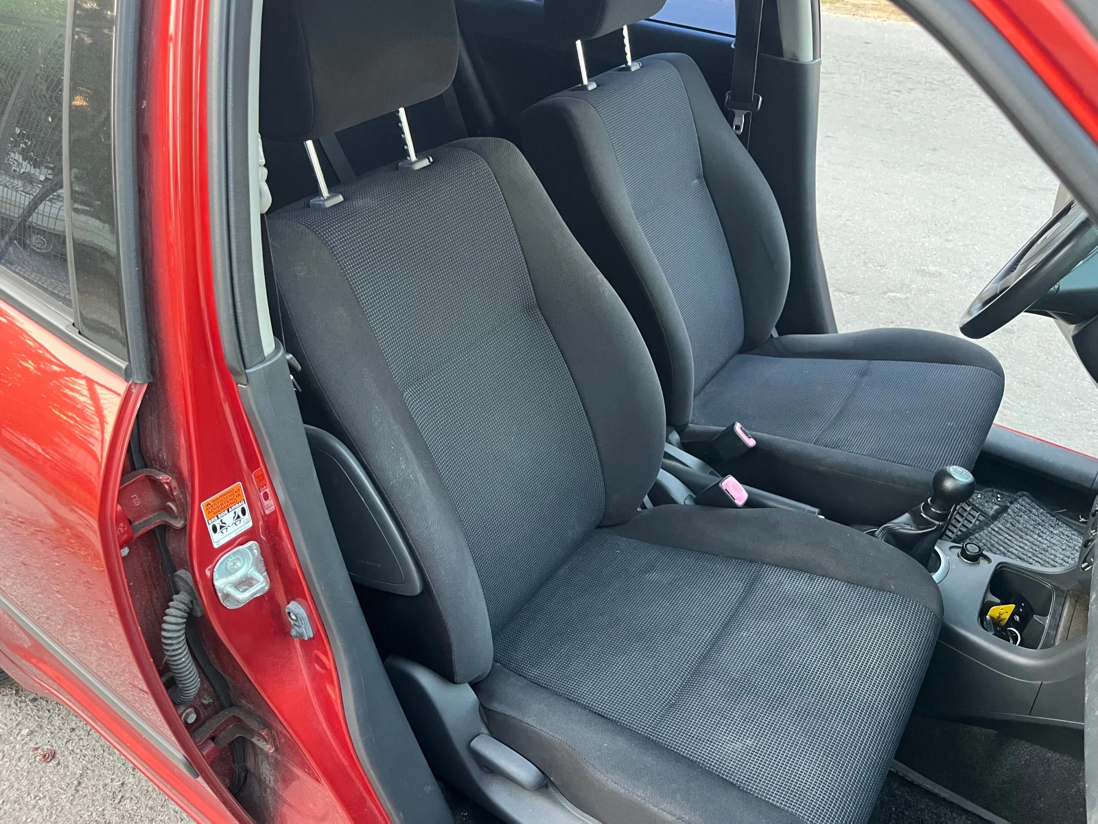 Suzuki Swift 1.3 4Х4, снимка 9 - Автомобили и джипове - 56168701