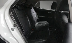 Kia Stonic 1.4 Trendy * НАЙ-ДОБРА ЦЕНА В БЪЛГАРИЯ* , снимка 12