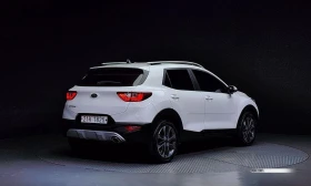 Kia Stonic 1.4 Trendy * НАЙ-ДОБРА ЦЕНА В БЪЛГАРИЯ* , снимка 2