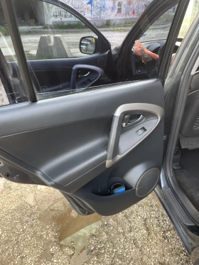 Toyota Rav4 2.0 152 к.с. 4х4 Газ-Бензин - 13000 лв. / 6646.79 € - 68906071 5