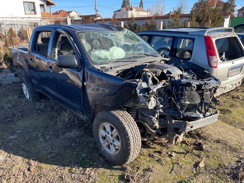 Toyota Hilux, снимка 1 - Автомобили и джипове - 44159183