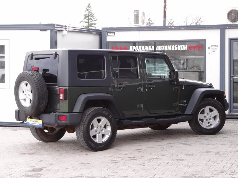 Jeep Wrangler Sport 2.8crdi - 177k.c. /Автоматик/4x4/Euro-4/, снимка 5 - Автомобили и джипове - 44843342