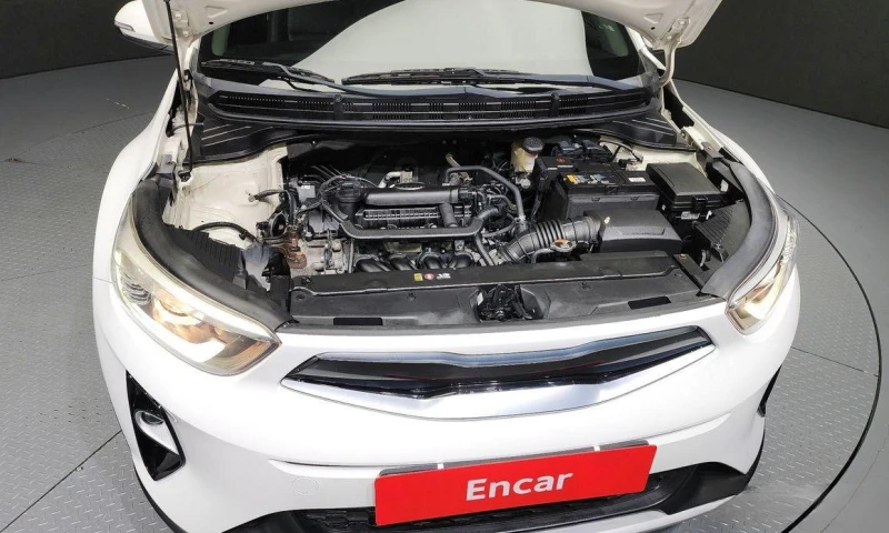 Kia Stonic 1.4 Trendy * НАЙ-ДОБРА ЦЕНА В БЪЛГАРИЯ* , снимка 6 - Автомобили и джипове - 52112624