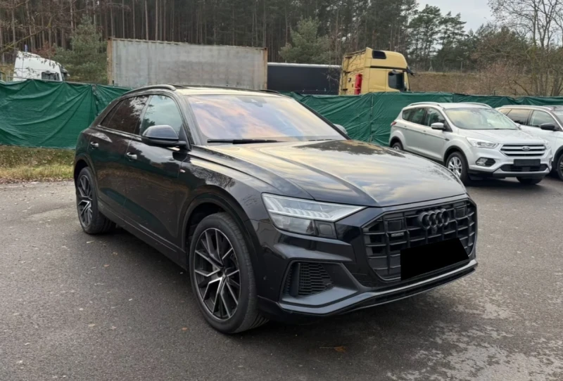 Audi Q8 55TFSI Quattro S - line, снимка 3 - Автомобили и джипове - 52734838