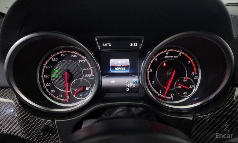 Mercedes-Benz GLE 63 S AMG, снимка 8 - Автомобили и джипове - 53355222