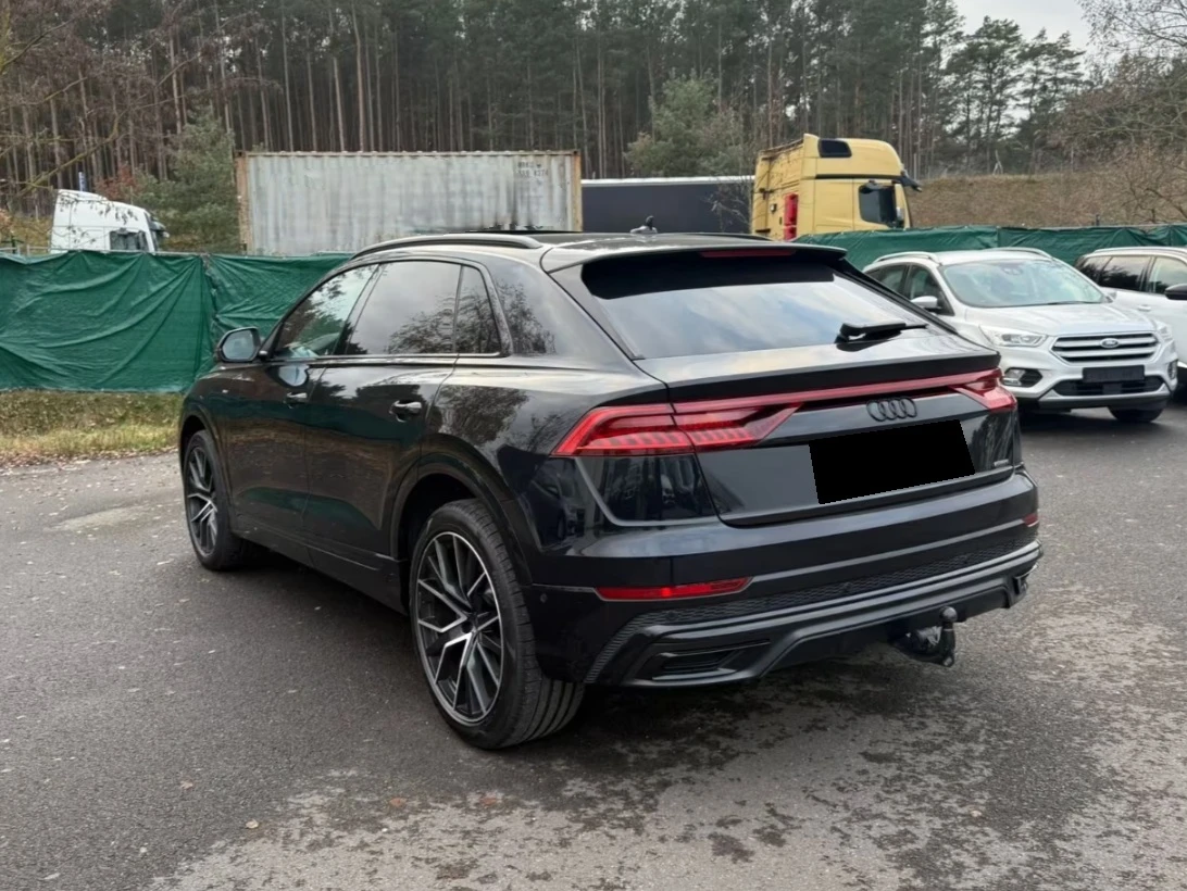 Audi Q8 55TFSI Quattro S - line - изображение 4