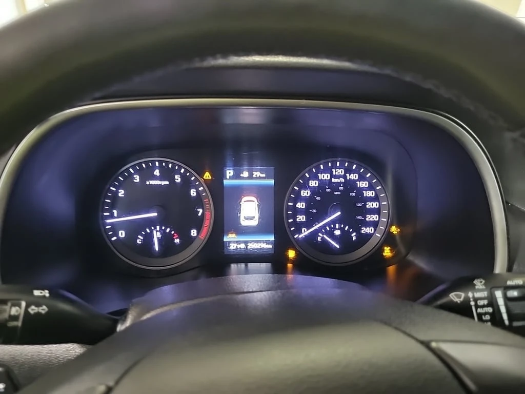 Hyundai Tucson * ULTIMATE * CARFAX * ���� �� �������� | Mobile.bg � ����������� 12