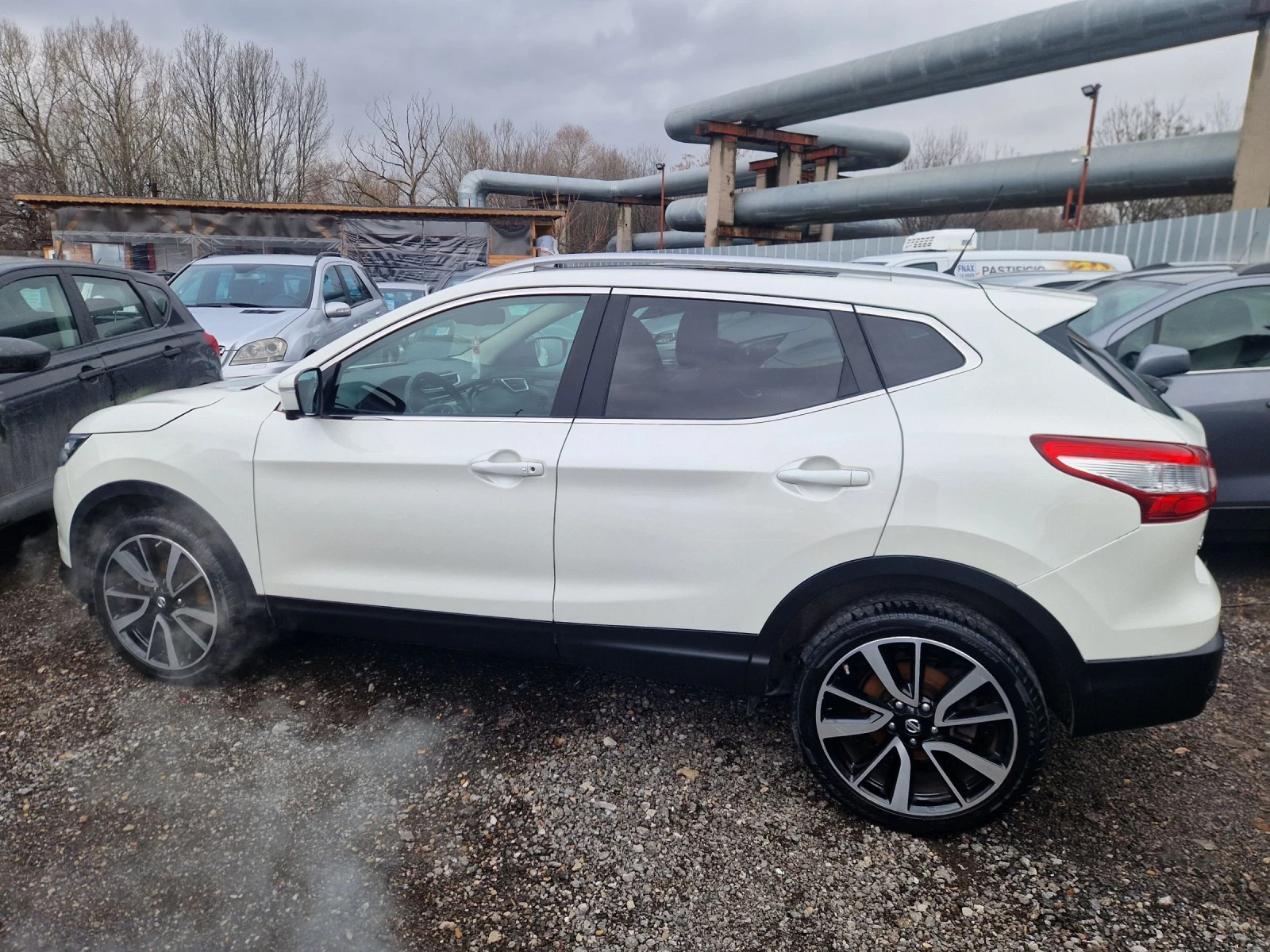 Nissan Qashqai 1.5DCI 110HP.TEKNA ITALIA - изображение 3