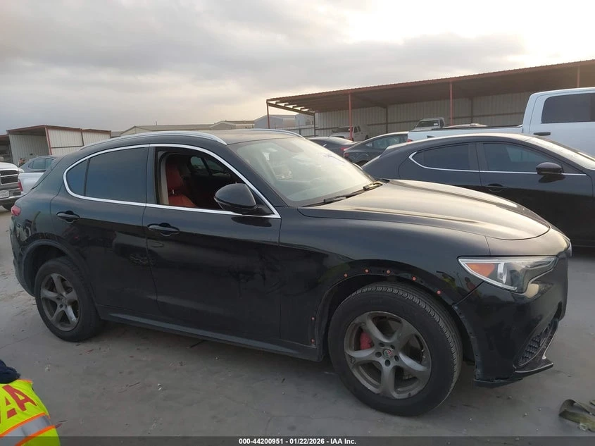Alfa Romeo Stelvio 2l Rwd, снимка 13 - Автомобили и джипове - 54241455