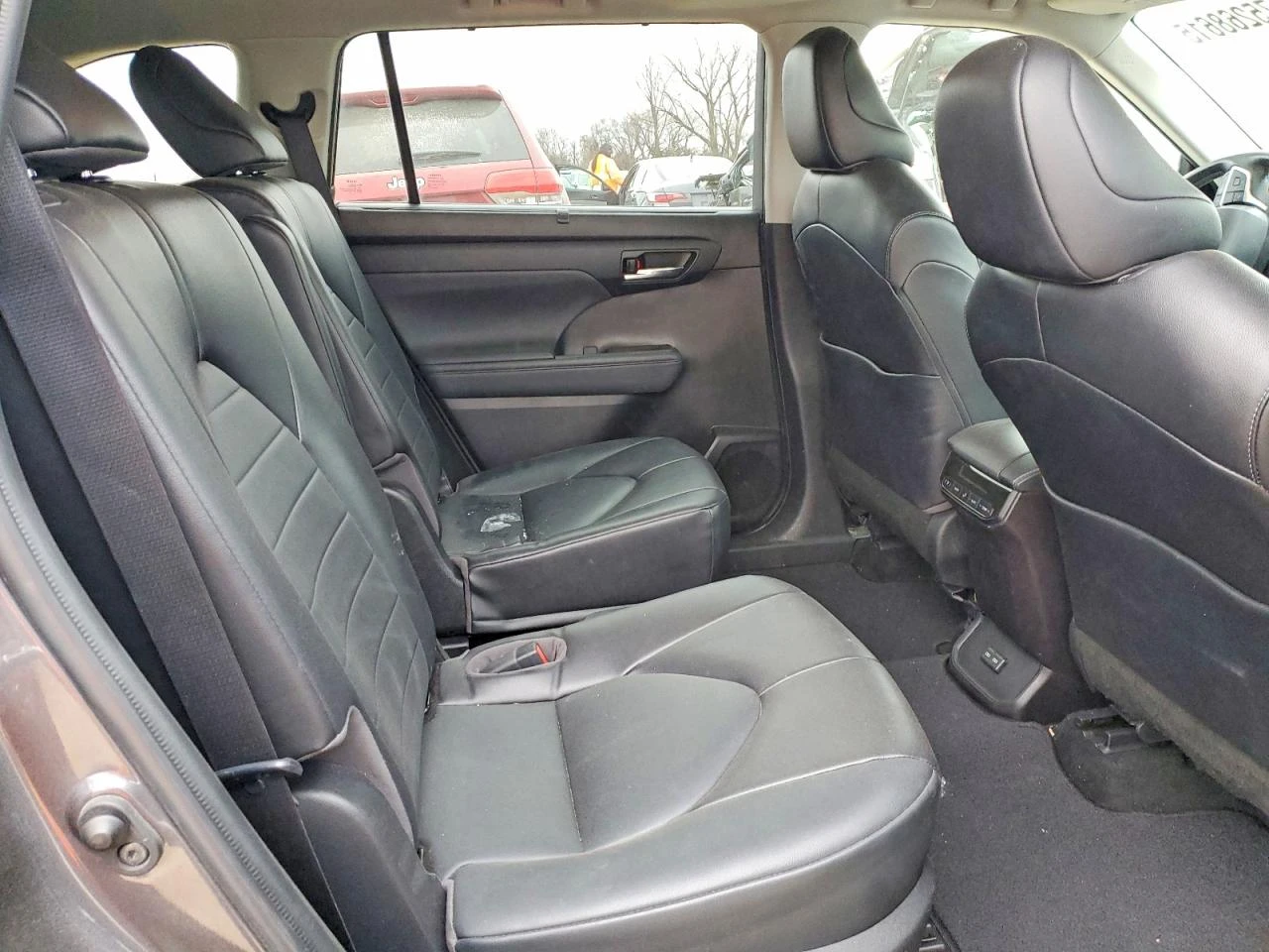 Toyota Highlander 3.5l Xle, снимка 11 - Автомобили и джипове - 55091907