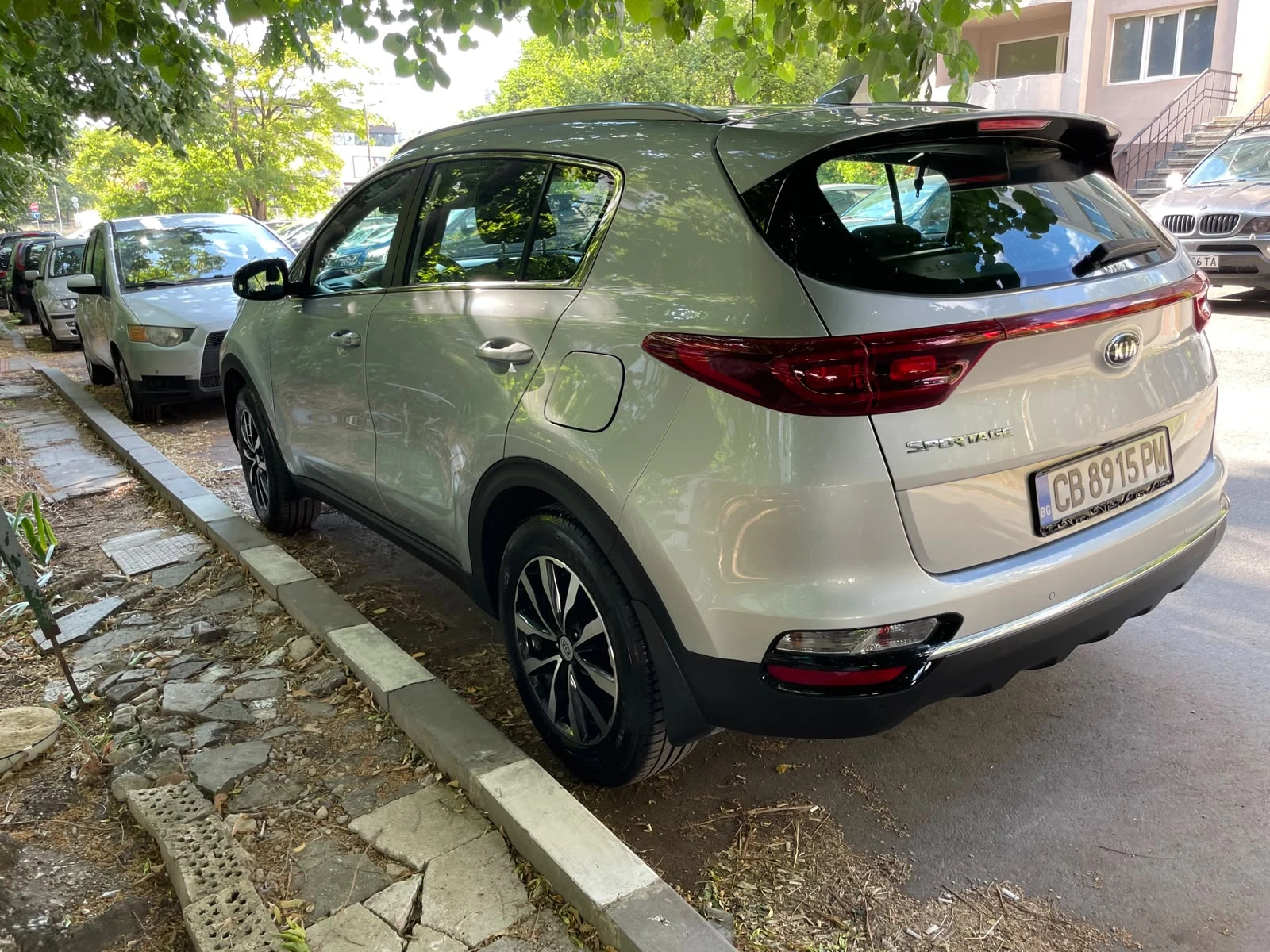 Kia Sportage, снимка 3 - Автомобили и джипове - 55342555