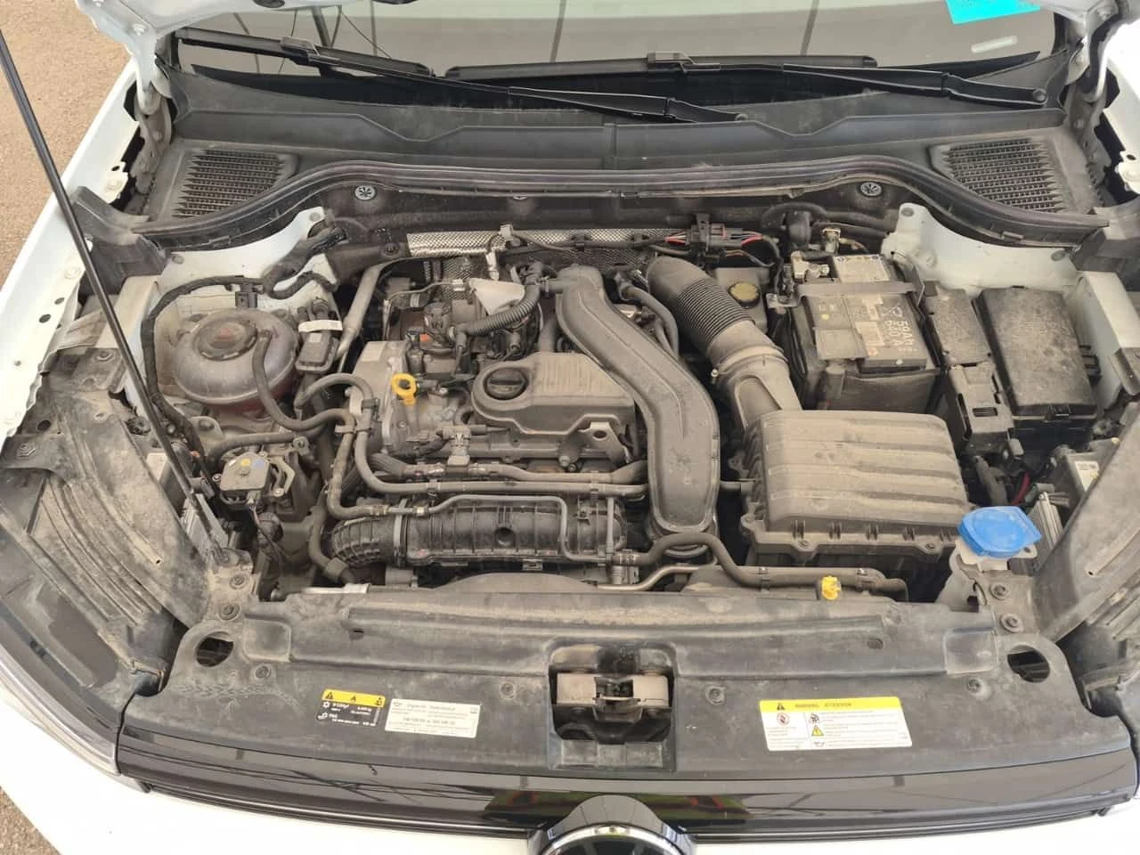 VW Taos  COMFORTLINE / АВТОКРЕДИТ , снимка 17 - Автомобили и джипове - 55662182