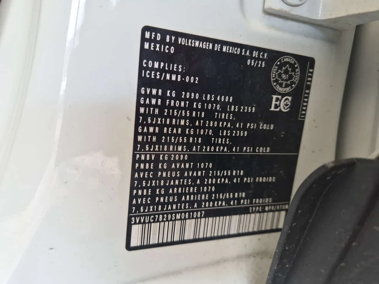 VW Taos  COMFORTLINE / АВТОКРЕДИТ , снимка 15 - Автомобили и джипове - 55662182