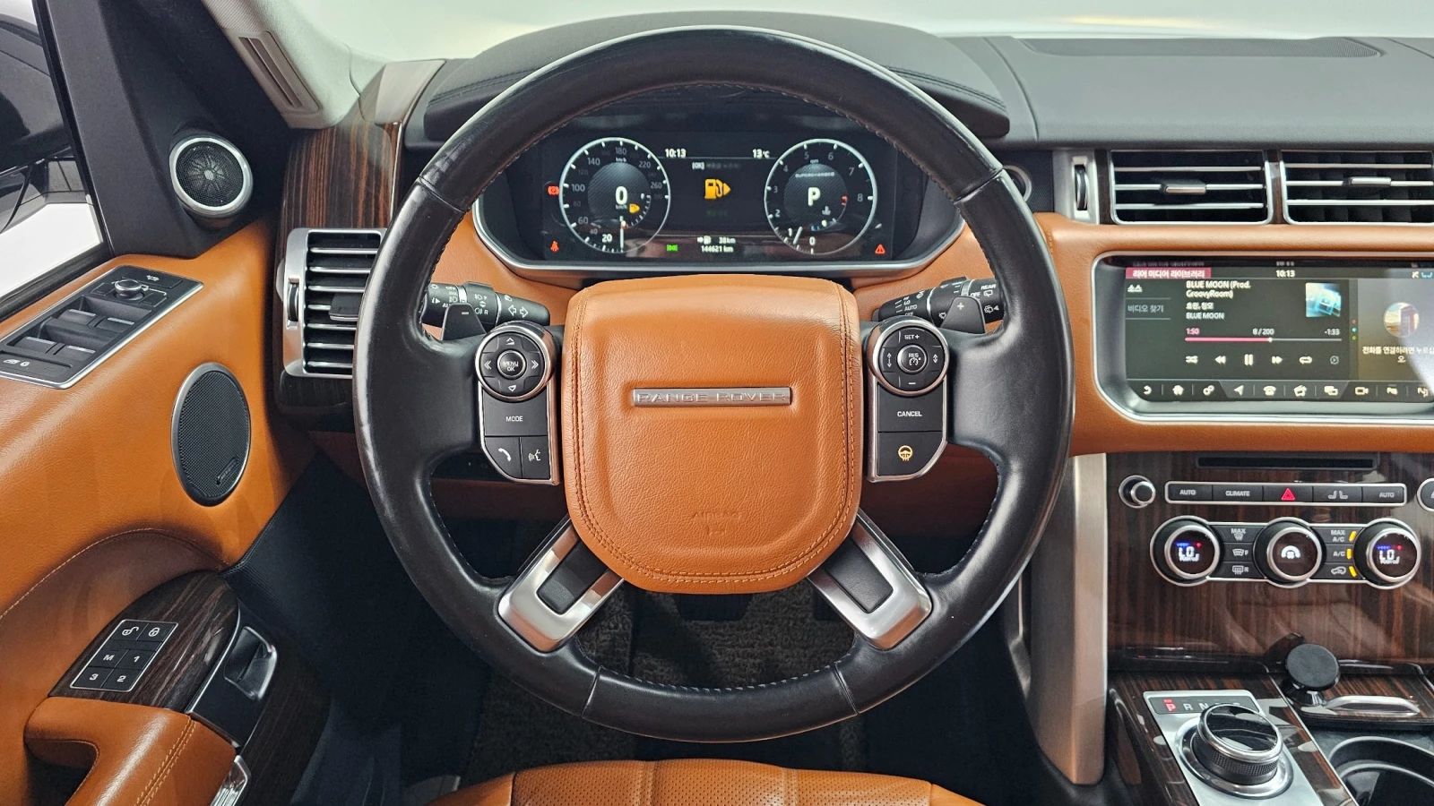 Land Rover Range rover 5.0 SC Vogue SE | HUD| Адаптив круиз| 360  кам.| М, снимка 12 - Автомобили и джипове - 55663710