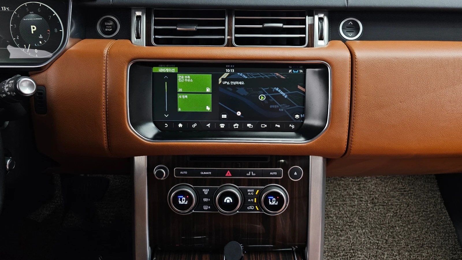 Land Rover Range rover 5.0 SC Vogue SE | HUD| Адаптив круиз| 360  кам.| М, снимка 13 - Автомобили и джипове - 55663710