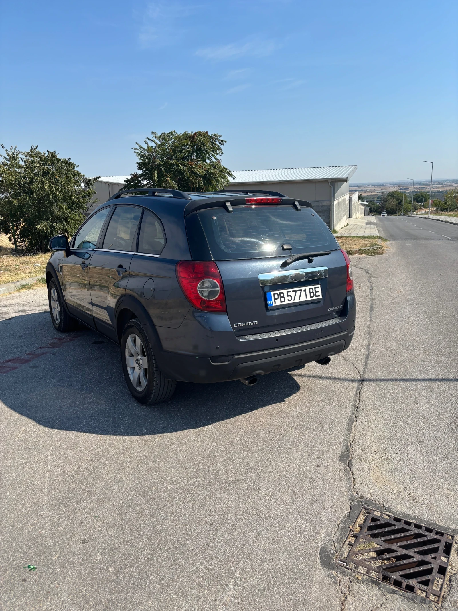 Chevrolet Captiva, снимка 3 - Автомобили и джипове - 56429693