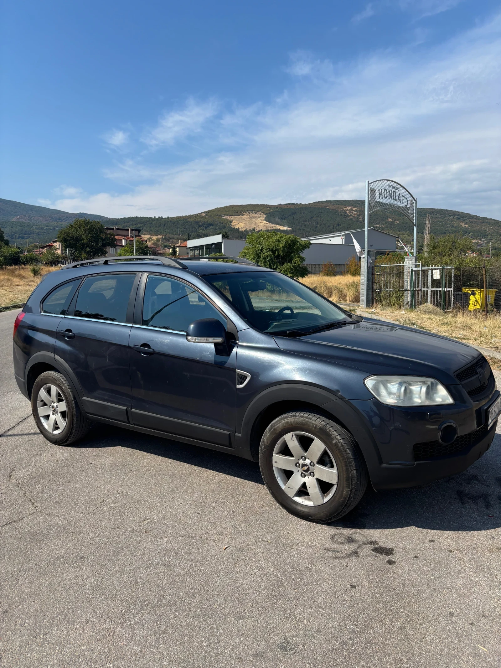 Chevrolet Captiva, снимка 5 - Автомобили и джипове - 56429693