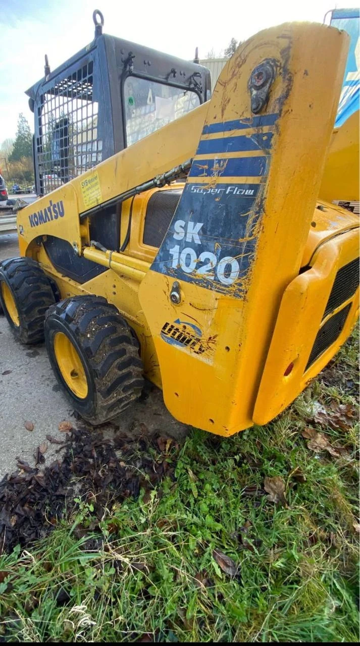 Мини челни товарачи Komatsu SK 1020, снимка 3 - Индустриална техника - 48797630