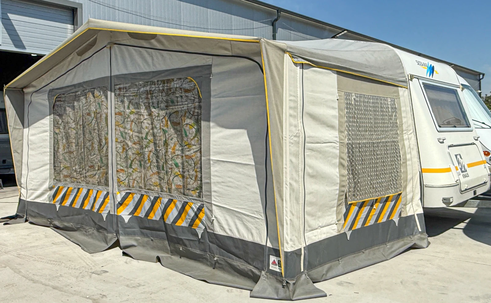 Каравана Knaus Sidewind 440+ форселт, снимка 4 - Каравани и кемпери - 54479274