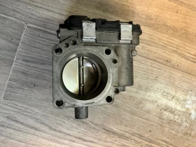 03F133062B Дроселова клапа VW 1.4TSI 2015 03F133062B, снимка 3 - Части - 52148094