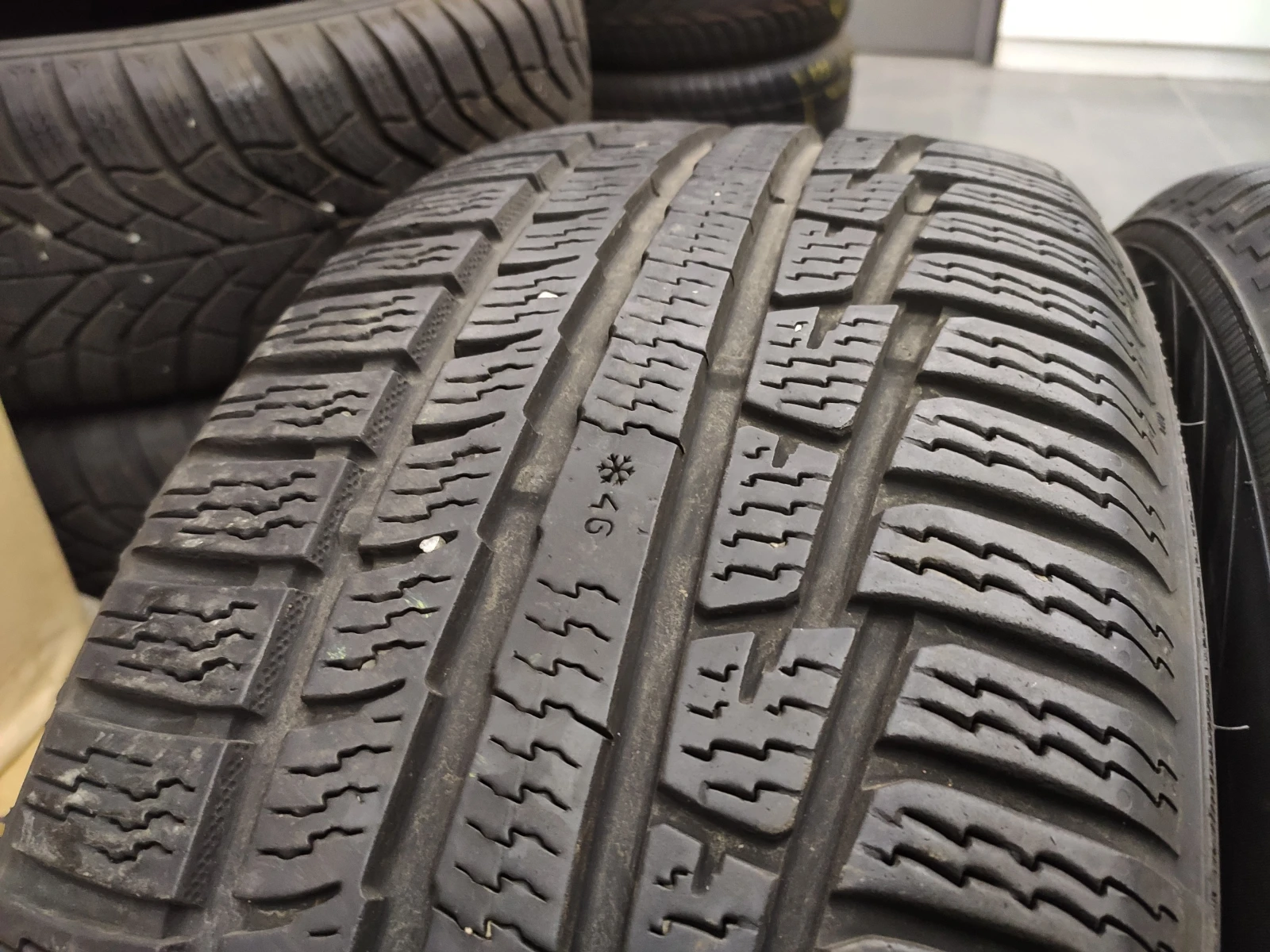  235/55R17 | Mobile.bg   4