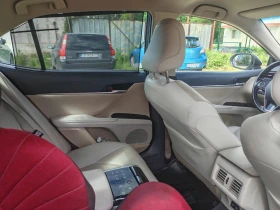 Toyota Camry Luxury edition, снимка 10