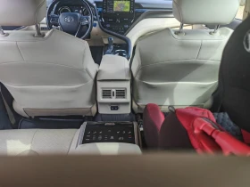 Toyota Camry Luxury edition, снимка 9