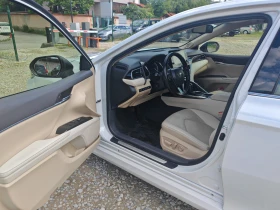 Toyota Camry Luxury edition, снимка 2