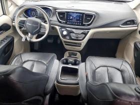 Chrysler Pacifica 3.6l Limited, снимка 8