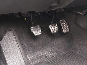 Honda Civic Sport 1.5 Turbo, снимка 15