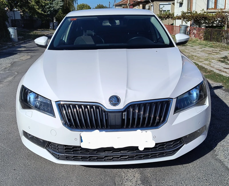 Skoda Superb 2.0TDI EURO 6, снимка 2 - Автомобили и джипове - 48078390