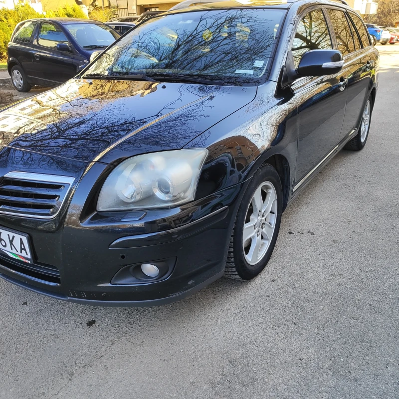 Toyota Avensis T25, снимка 1 - Автомобили и джипове - 49421980