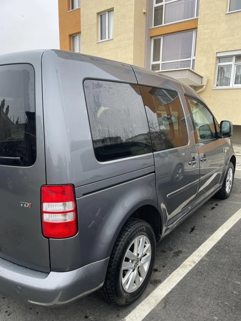 VW Caddy, снимка 4 - Автомобили и джипове - 50076788