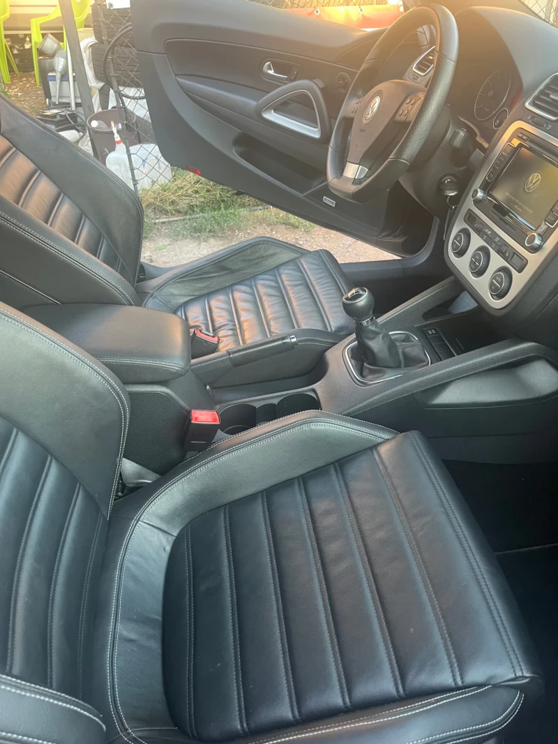 VW Scirocco 2.0 Tsi - TOP - SWISS , снимка 11 - Автомобили и джипове - 51345508