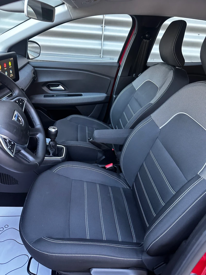 Dacia Sandero, снимка 10 - Автомобили и джипове - 52202594